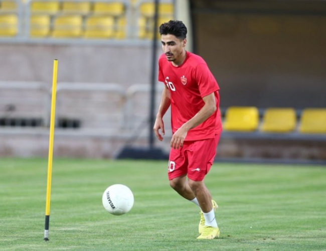 محمدمهدی احمدی در آستانه جدایی از پرسپولیس 