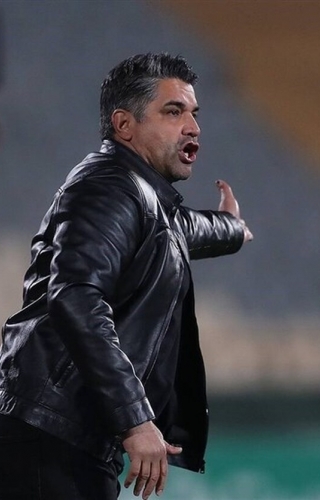 پیروز قربانی : پرسپولیس قهرمان شد چون استقلال نساجی را نبرد