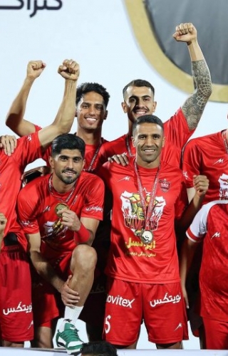 اطلاعیه باشگاه پرسپولیس : عجله نکنید، یک مربی بزرگ می‌ آید