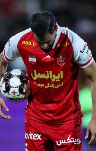 محمدحسین کنعانی زادگان نمی تواند از پرسپولیس جدا شود