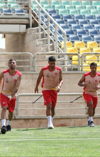 پرسپولیس بدون تمرین در اراک مقابل ذوب آهن به میدان می رود