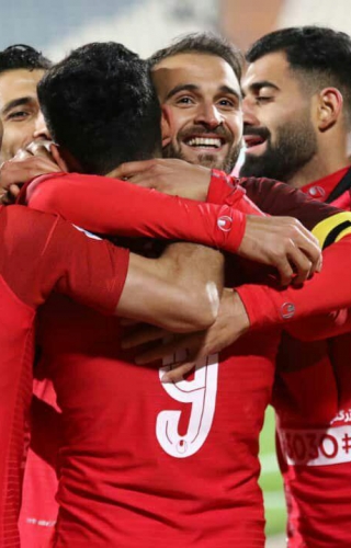 ۹ در آغوش ۸؛ شوتزنان مهار نشدنی پرسپولیس