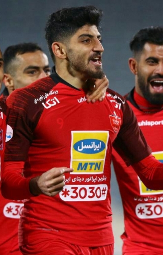 شماره ۹؛ چشمِ امید پرسپولیسی ها در جَم