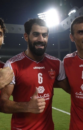 ۲ ملی پوش پرسپولیس به دفتر باشگاه می‌روند