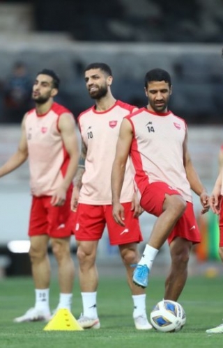 نبیل باهویی در تمرین پرسپولیس حاضر نشد