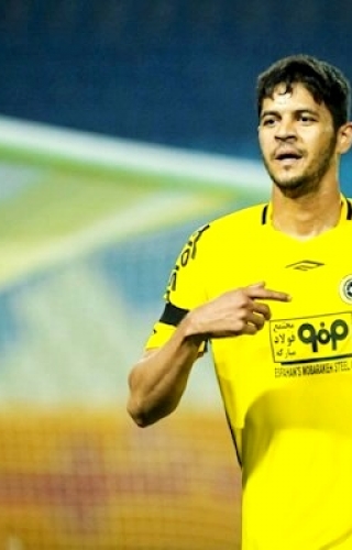 کی‌روش و پاتوسی مورد توجه پرسپولیس قرار گرفتند